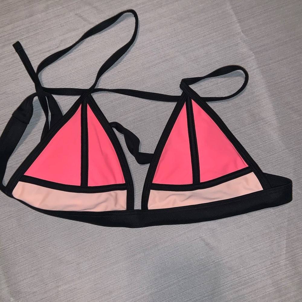 Bikini top